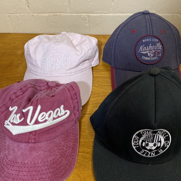 Hat bundle - Picture 2 of 3